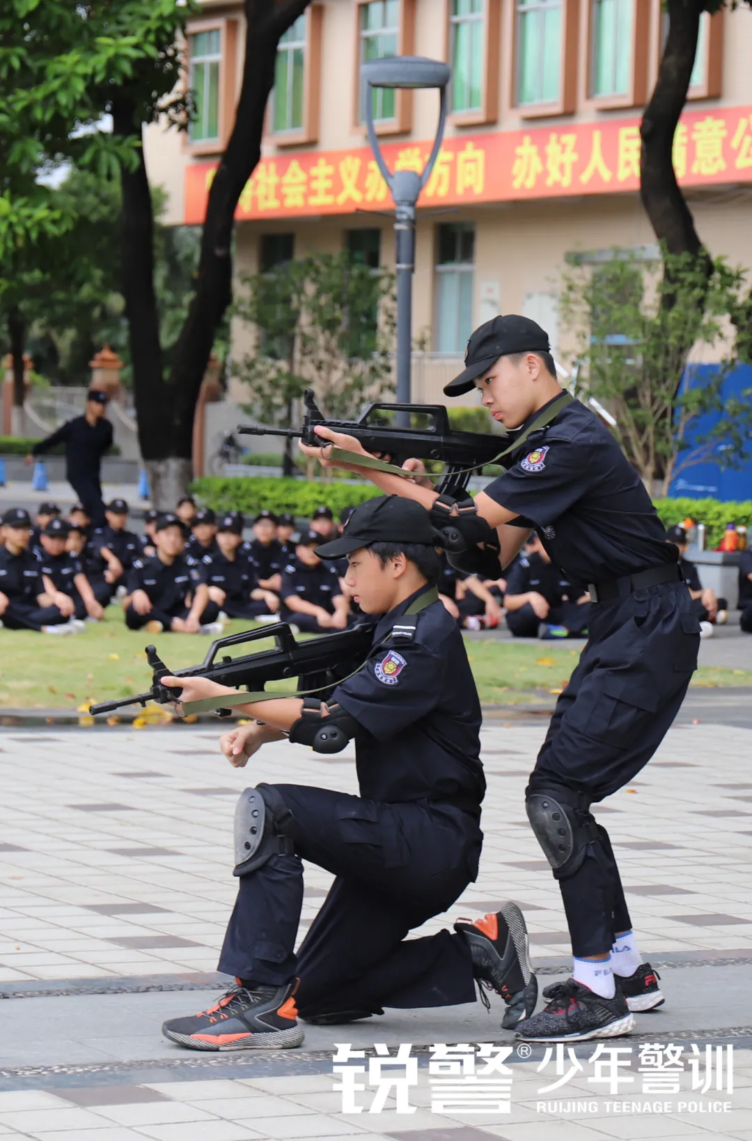 銳警少(shǎo)年(nián)警訓夏令營：成長(cháng)，就(jiù)是(shì)不(bù)斷突破自(zì)己